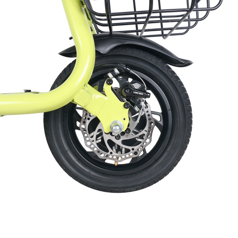 Image of Detailfoto van de grote 12-inch achterband van de Windgoo B9 voor comfortabel rijden