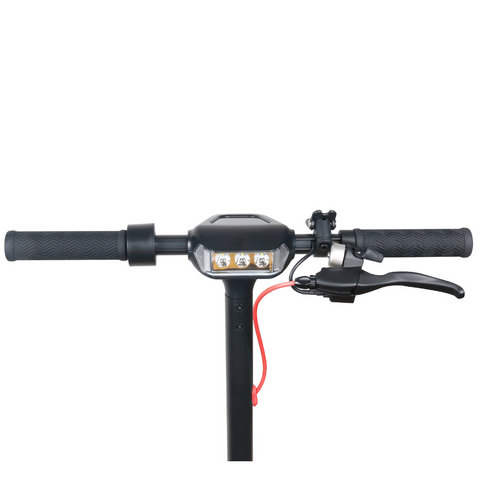 Image of Vooraanzicht van de Windgoo M12 met focus op koplamp